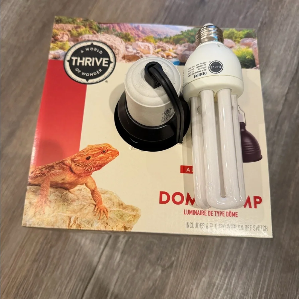 Thrive Black Dome Lamp for Reptiles